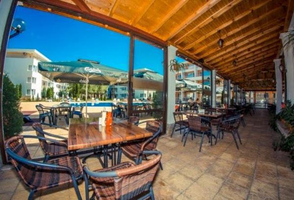 Nessebar Fort Club Apartment 226 ซันนีบีช ภายนอก รูปภาพ