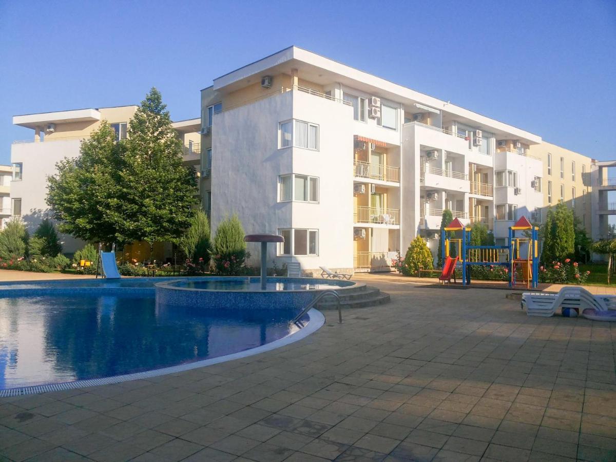 Nessebar Fort Club Apartment 226 ซันนีบีช ภายนอก รูปภาพ